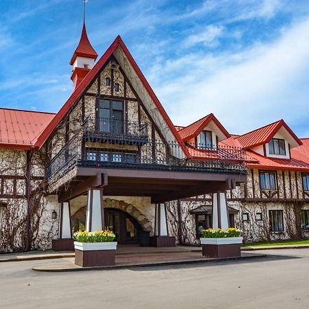 The Highlands At Harbor Springs Hotel Екстериор снимка