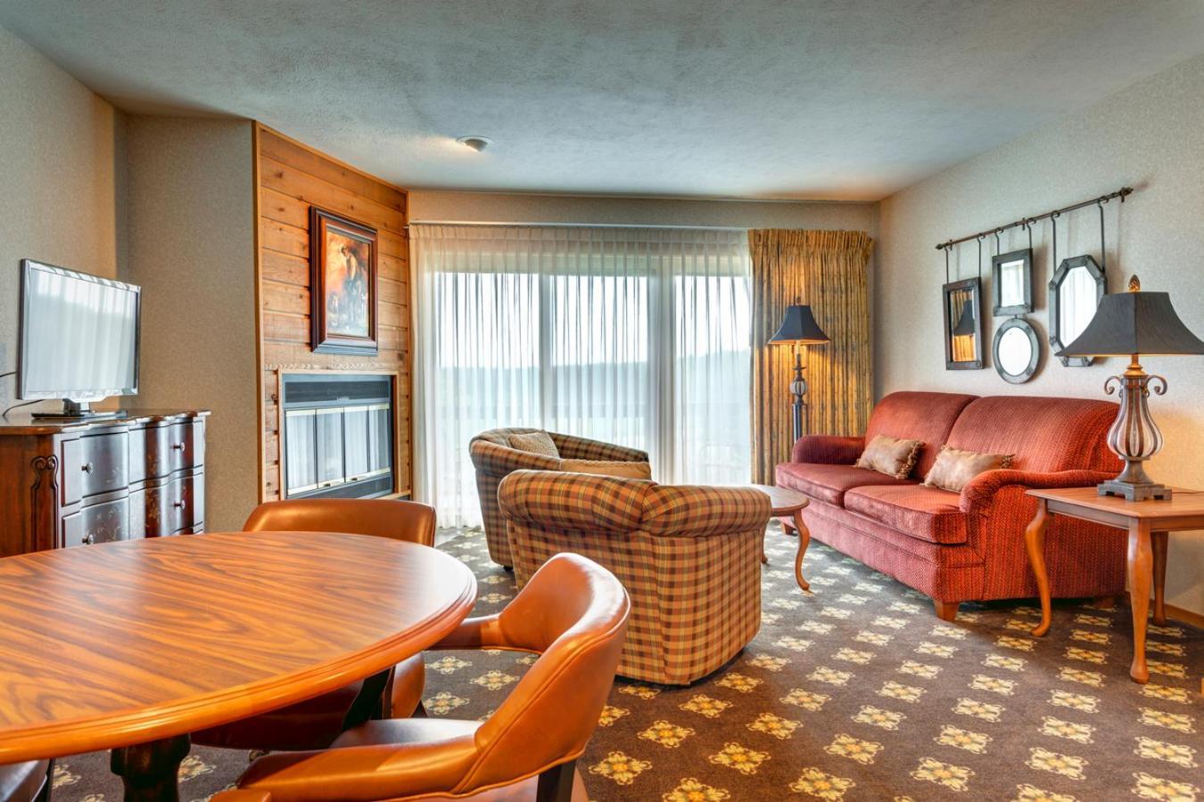 The Highlands At Harbor Springs Hotel Стая снимка